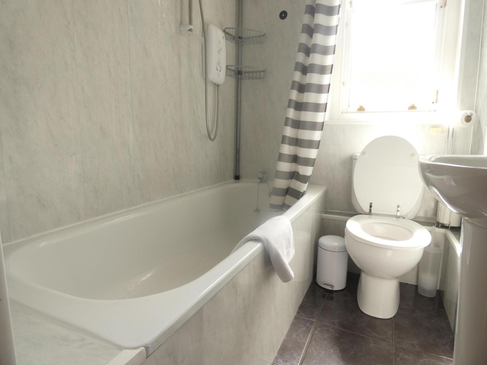 Central 2-Bed Flat In Edinburgh Luaran gambar